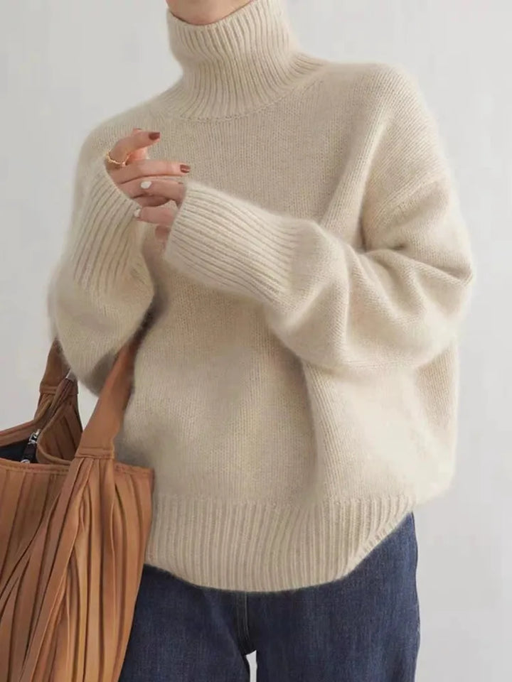 Nina TurtleNeck