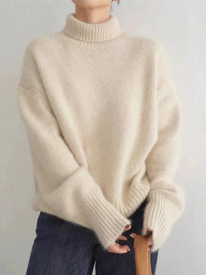 Nina TurtleNeck